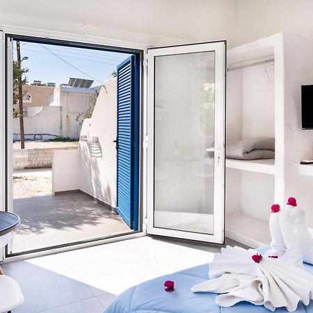 شقة Aegean Blue Santorini Perissa المظهر الخارجي الصورة