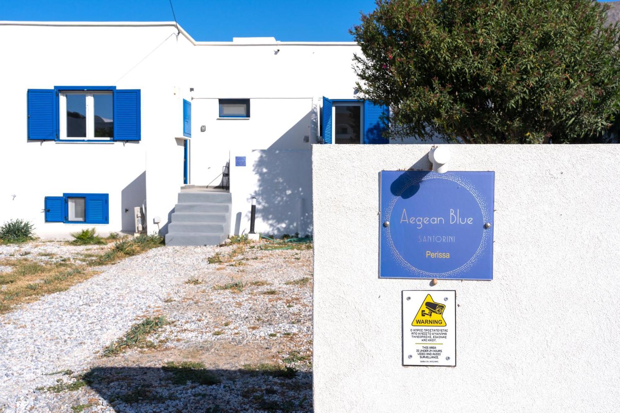 شقة Aegean Blue Santorini Perissa المظهر الخارجي الصورة